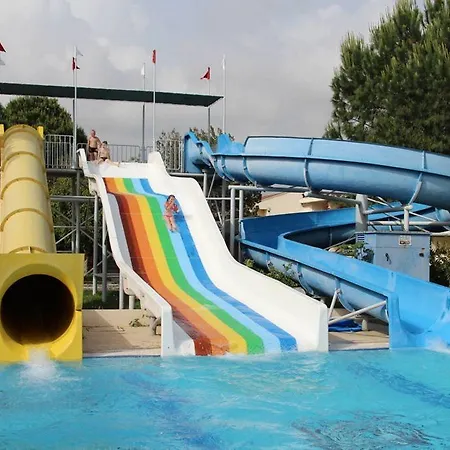 منتجع Aska Costa Club