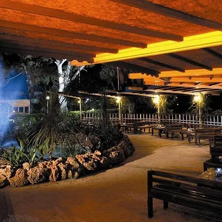 Aska Costa Club سيدي